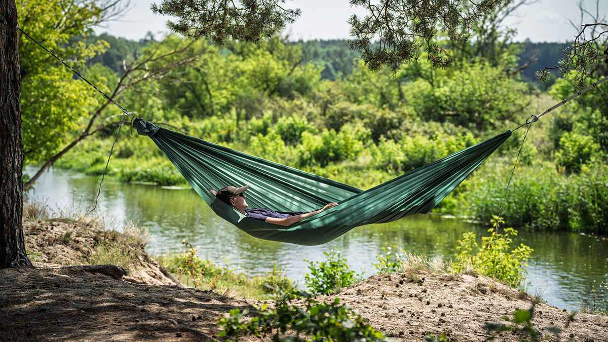 LESOVIK BYSTRY zielony